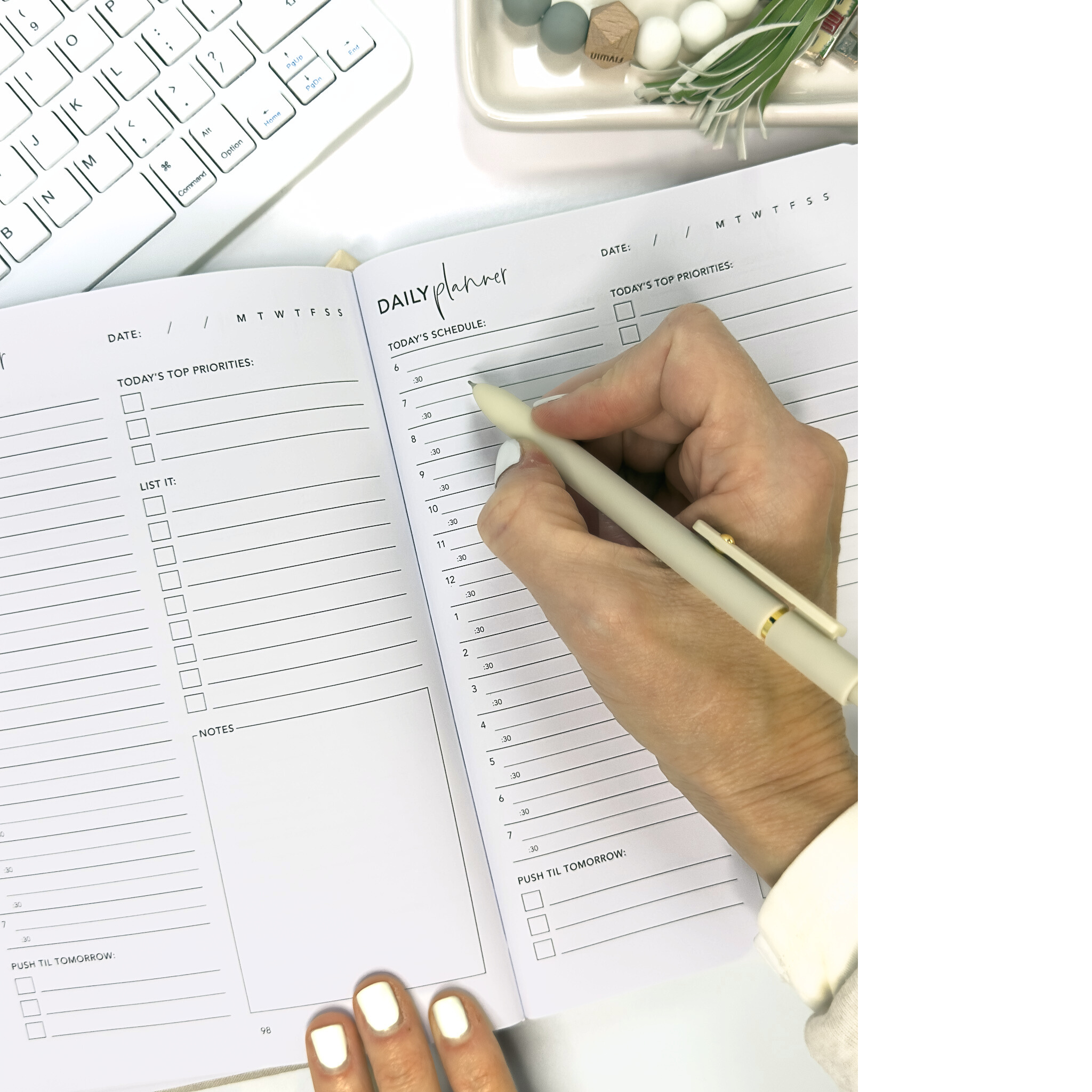 Classic Beige Personal Planner